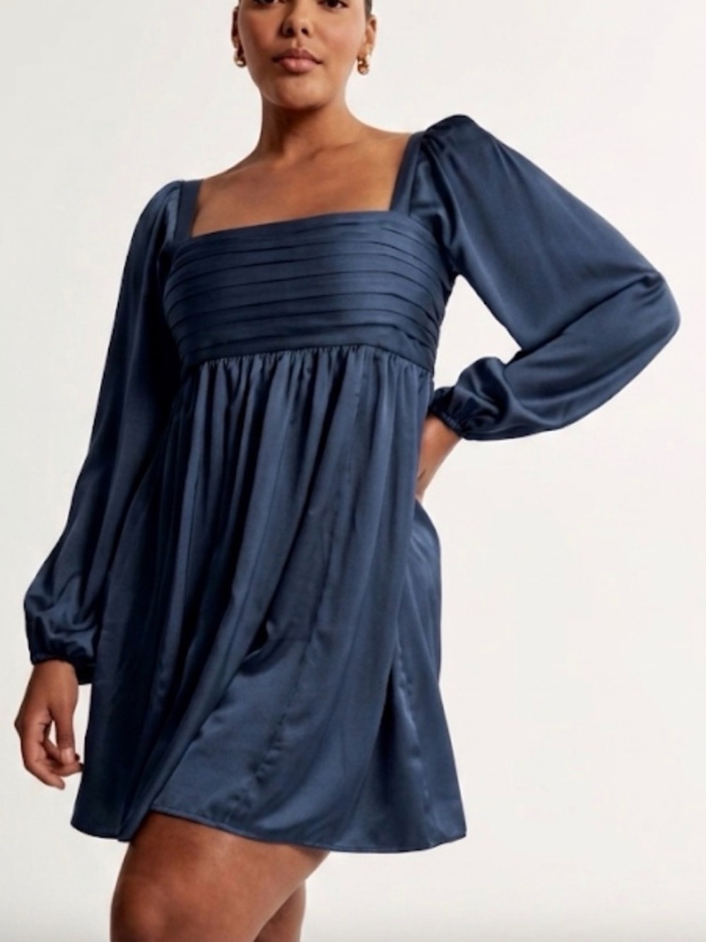 Abercrombie & Fitch The A&F Emerson Satin Long-Sleeve Mini Dress